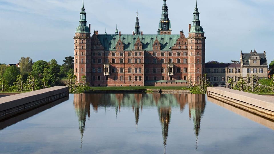 Easy Pace Tour of Kronbog Castle & Frederiksborg Palace W - A Gentle Introduction to Denmark’s Castles