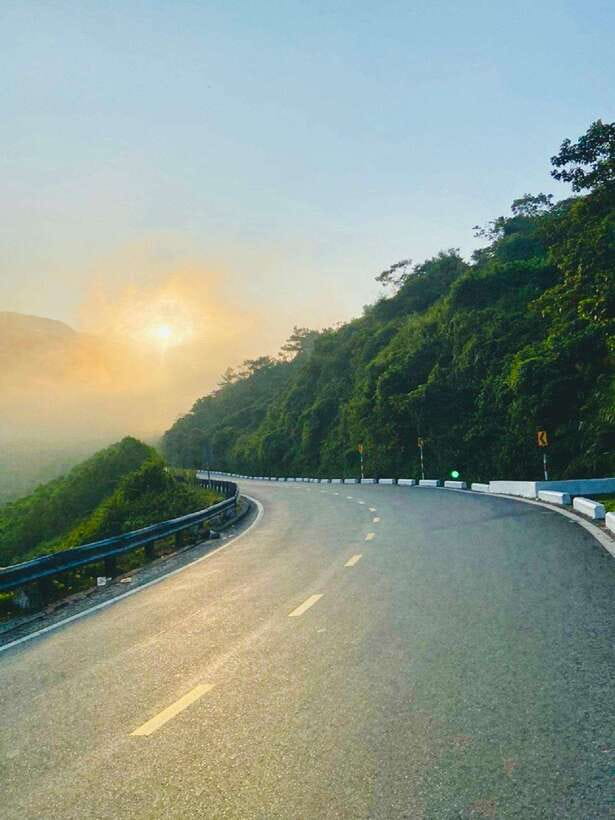 Easy Rider Tour From Hoi an to Hue or Phong Nha - Highlights of the Journey