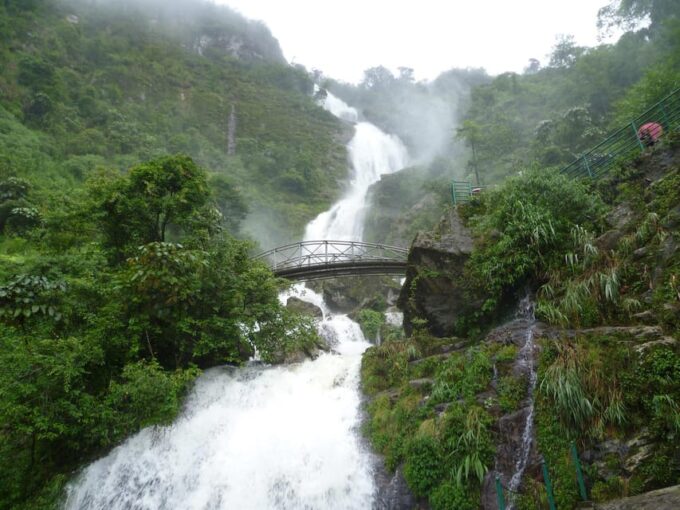 Easy Riders to Silver Waterfall, Love Waterfall, Lonely Tree - What to Expect