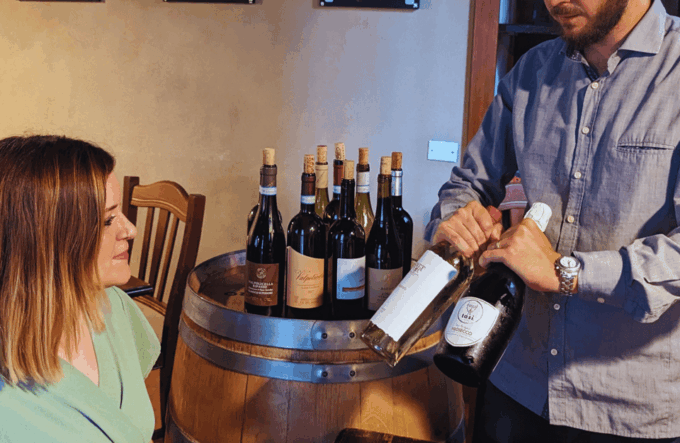 Easy Wine Tasting in Verona City Center - Convenient Location and Accessibility