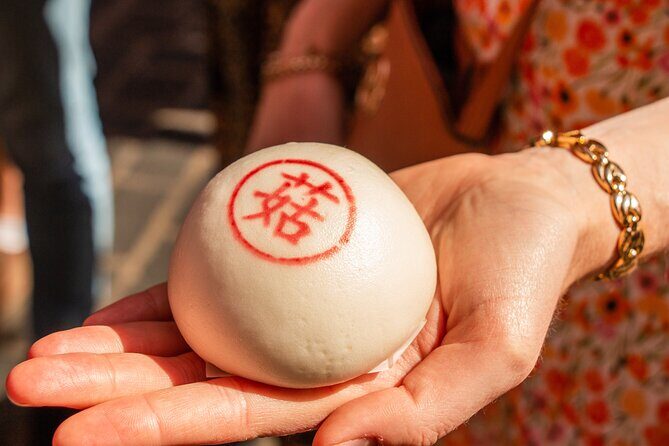 Eating London: Twilight Soho VIP Food & Drinks Tour - What’s Included and What’s Not