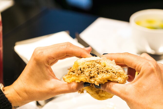 Eating Porto: Progressive Dinner Tour - Confirmation and Party Size