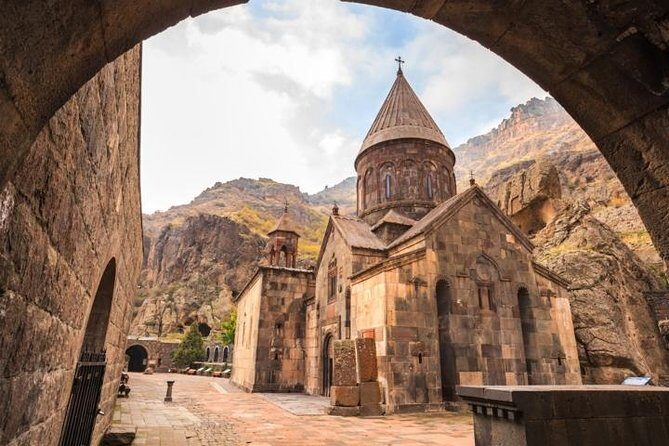 Echmiadzin, Zvartnots, Garni, Geghard, photo stop Azat reservoir - FAQ