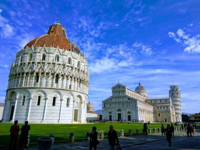 Eco-Friendly Pisa: The Electric Minibus Experience - Key Points