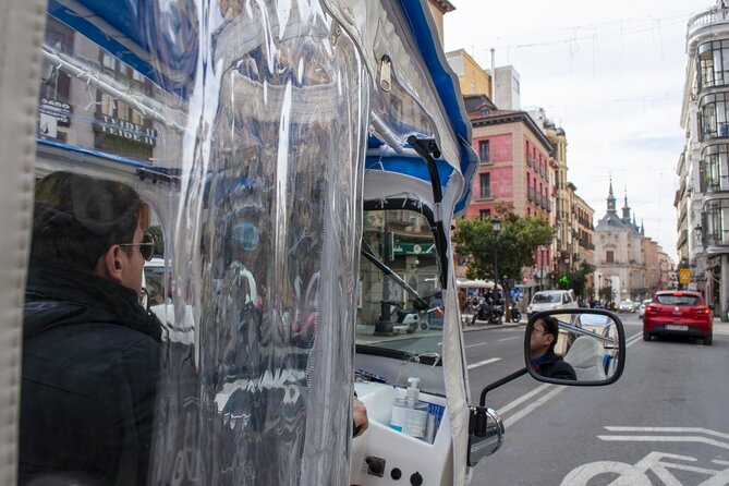 Eco Friendly Tuk Tuk Experience With the Local in Madrid - Personalized Itineraries and Interests