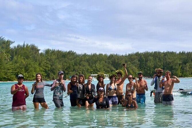 Eco guided excursion to the lagoon of Moorea in a transparent kayak Afternoon 2h - Who Will Love This Tour?  
