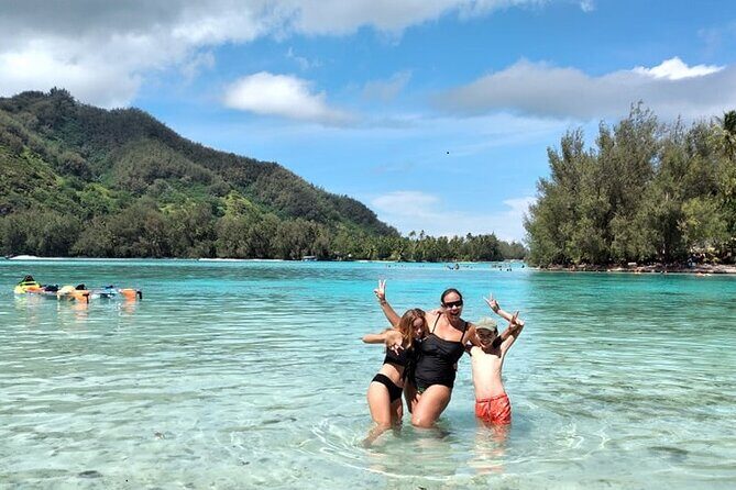 Eco guided excursion to the lagoon of Moorea in a transparent kayak Afternoon 2h - The Sum Up  