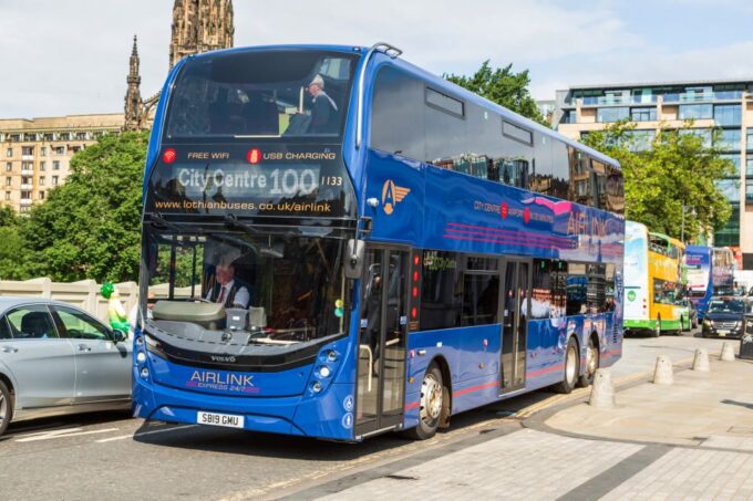 Edinburgh Airport: Bus Transfer - Tips for Travelers