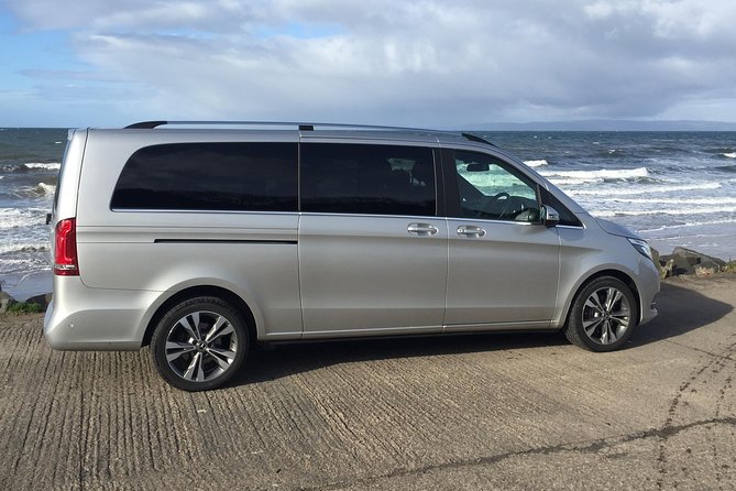 Edinburgh Airport to Glasgow City Chauffeured Hire Driver - Amenities and Features
