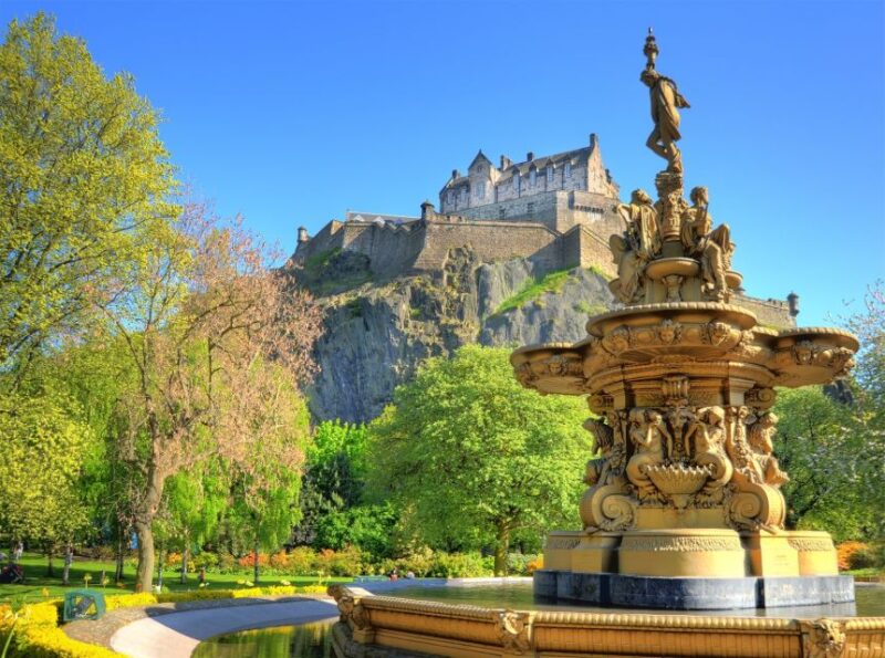 Edinburgh Castle: Guided Tour With Entry Ticket - Key Points