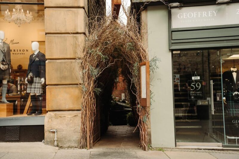 Edinburgh: Castle, Holyrood & Royal Mile Guided Tour - The Sum Up