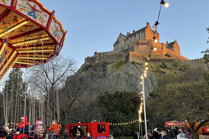 Edinburgh: Christmas Tour, Gingerbread Included - Meeting Point Details