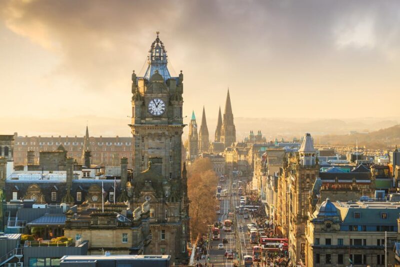 Edinburgh: City Highlights Walking Tour - A Detailed Look at the Edinburgh City Highlights Walking Tour