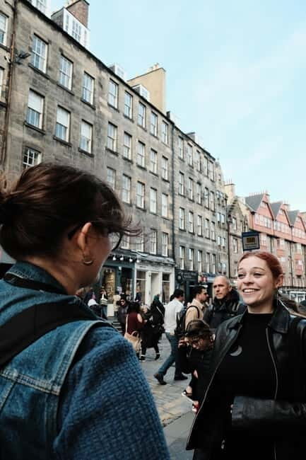 Edinburgh: Folklore & History Walking Tour - Why Guides Matter: The Difference a Passionate Storyteller Makes