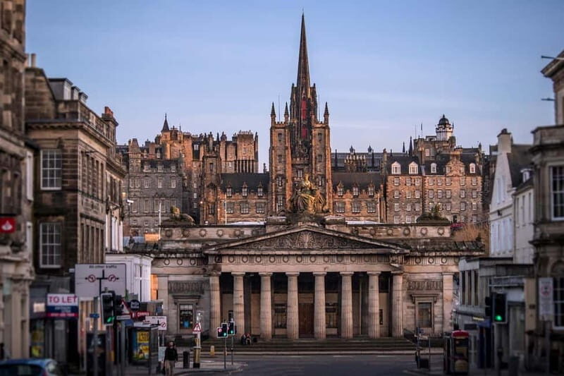 Edinburgh: Full-Day Walking Tour with Edinburgh Castle - Key Points