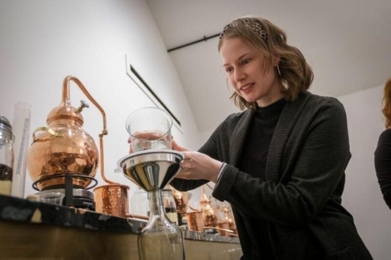 Edinburgh Gin Distillery: Gin Making Experience - Who Should Book This Tour?