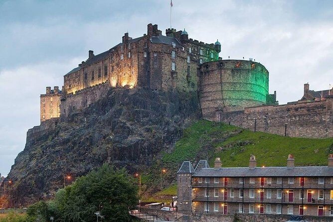 Edinburgh Half Day Tour (Private Chauffeur) - Edinburgh Castle