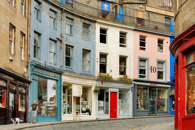 Edinburgh Half Day Tour (Private Chauffeur) - Palace of Holyroodhouse