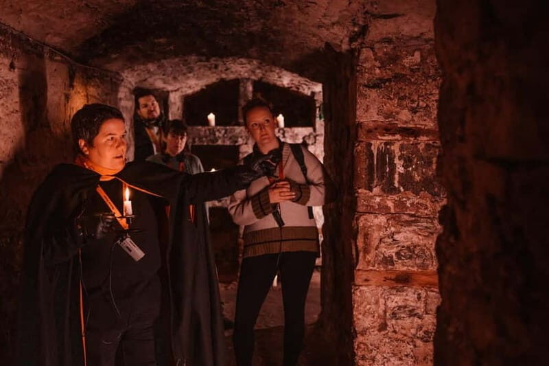 Edinburgh: Multi-Sensory Haunted Underground Tour - Summary of the Reviews