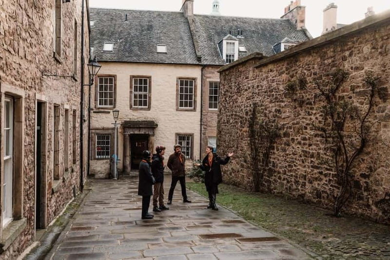 Edinburgh: Multi-Sensory Old Town Historical Walking Tour - What to Expect from the Edinburgh Old Town Tour