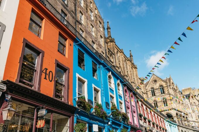 Edinburgh: Old Town History and Tales Walking Tour - Important Tour Information