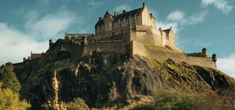 Edinburgh: Old Town Walking Tour With an APP - Preparing for Your Tour
