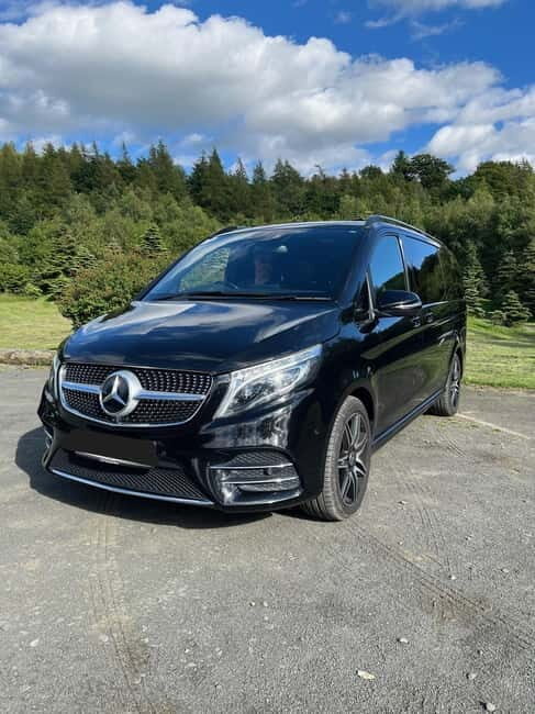 Edinburgh: Private City Highlights Tour with Driver - Key Points