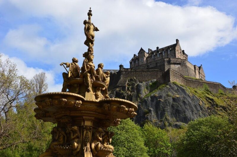 Edinburgh: Self-Guided Audio Tour - Accessibility and Usage
