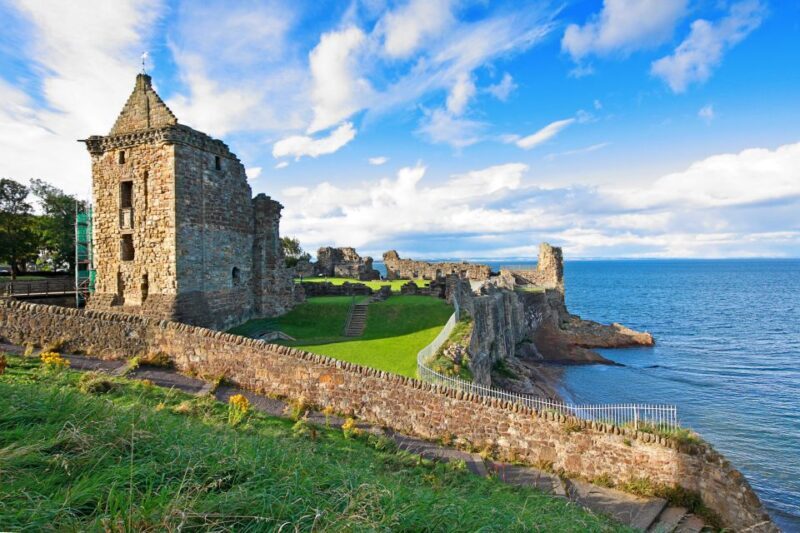 Edinburgh: St Andrews, Dunnottar Castle & Falkland Tour - FAQ