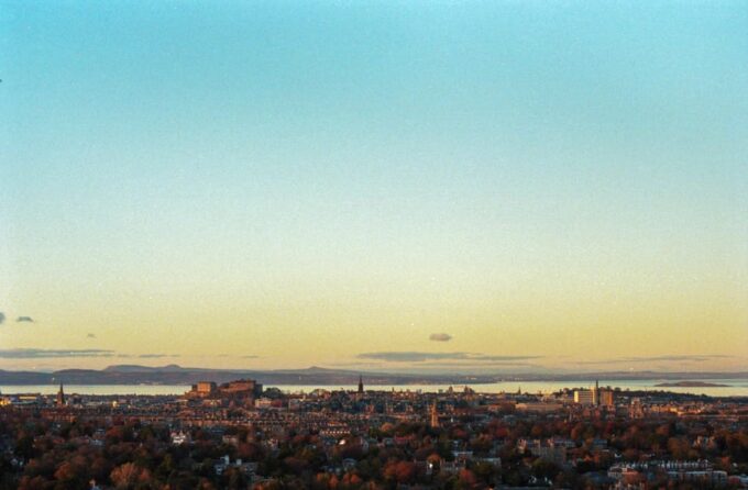 Edinburgh: Sunset Hike to Arthurs Seat With Local Guide - Essential Packing List