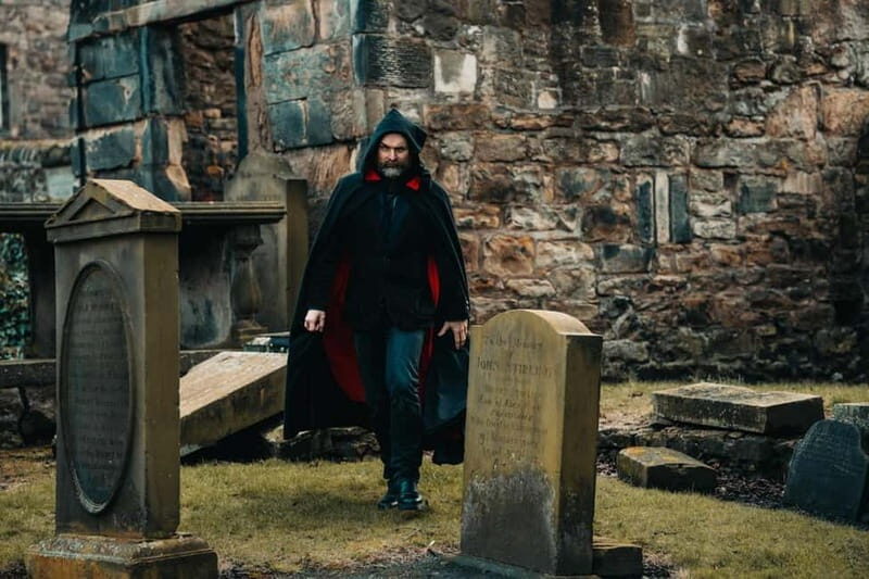 Edinburgh: Underground Vaults and Graveyard Evening Tour - An In-Depth Look at the Experience