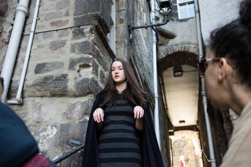 Edinburgh: Underground Vaults Evening Ghost Tour With Whisky - Meeting Point and Directions