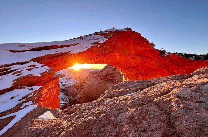 Eggshell Arch Sunset Tour - The Value in Detail