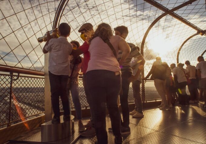 Eiffel Tower Access With Host - Making the Most of Your Visit