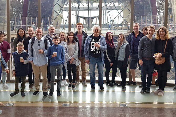 Eiffel Tower Guided Tour by Elevator - Mixed Feedback on Guide Engagement