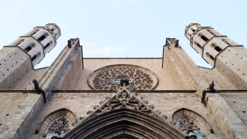 El Born: Basilica of Santa María Del Mar Tour & Terrace Access - Guided Tour Itinerary