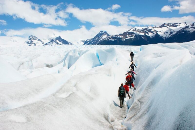 El Calafate: Perito Moreno Glacier Mini Trek With Transfer - Physical Requirements for Participants