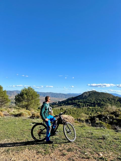 El Chorro: Hike Caminito Del Rey + E-Bike Guided Tour 2h - Frequently Asked Questions