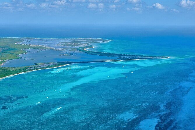 El Cielo Cozumel Snorkel Private Boat + Food + Drinks + Beach - FAQs