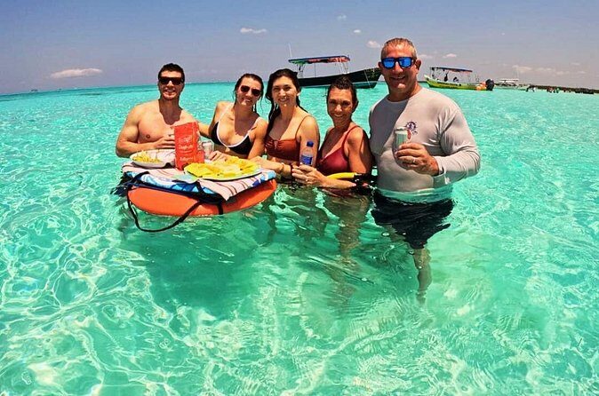 El Cielo Cozumel Snorkel Private Tour Big Group + Food Drinks - Summary: Who Will Love This Tour?