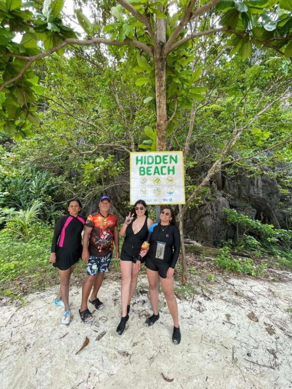 El Nido: Island Hopping and Snorkeling Private Boat Tour - The Sum Up