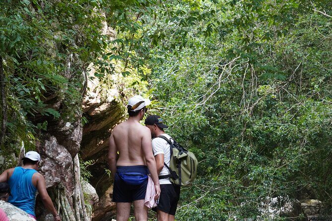 El Nogalito Mountain River- Hiking Tour - Key Points