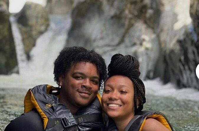 El Yunque Rainforest Party Tour with Waterslide and Rope Swinging - Group Size and Atmosphere