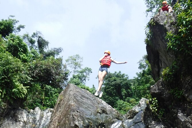 El Yunque Rainforest Tour: Natural Waterslides Adventure - Participant Experiences