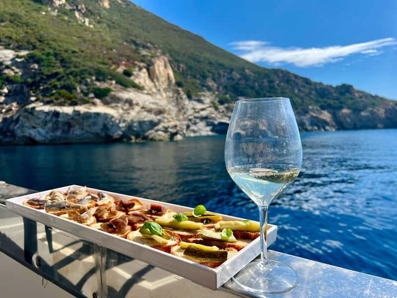 Elba fishing tourism: fishing demonstration with tasting of the catch - A Closer Look at the Experience