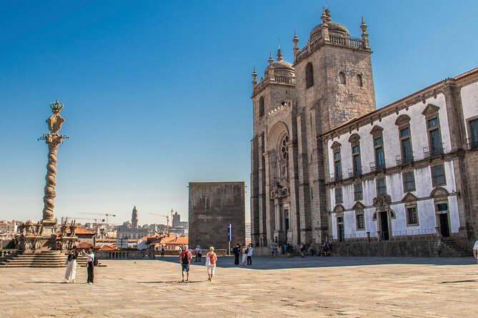 Electric Tuk Tuk Tour in Porto - Meeting and Pickup Details