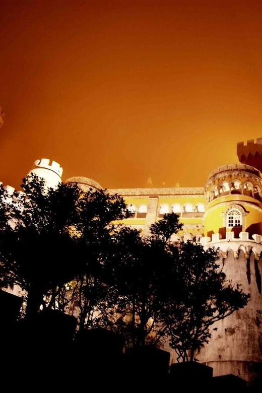 ELEGANT SINTRA TOUR AT NIGHT - An Elegant Night in Sintra: A Review of the Sintra at Night Tour