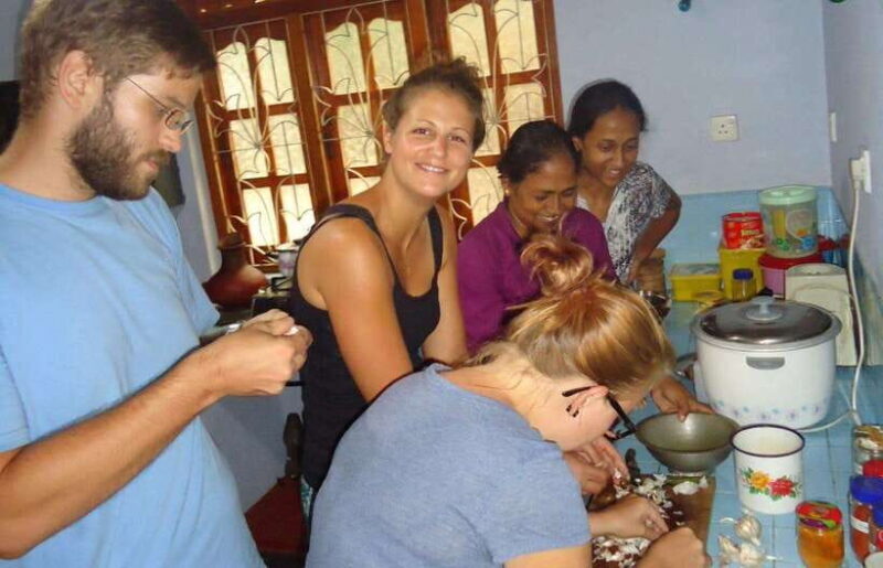 Ella: Cooking Class with Mom at Ella Cool Air Inn - Practical Tips for Participants