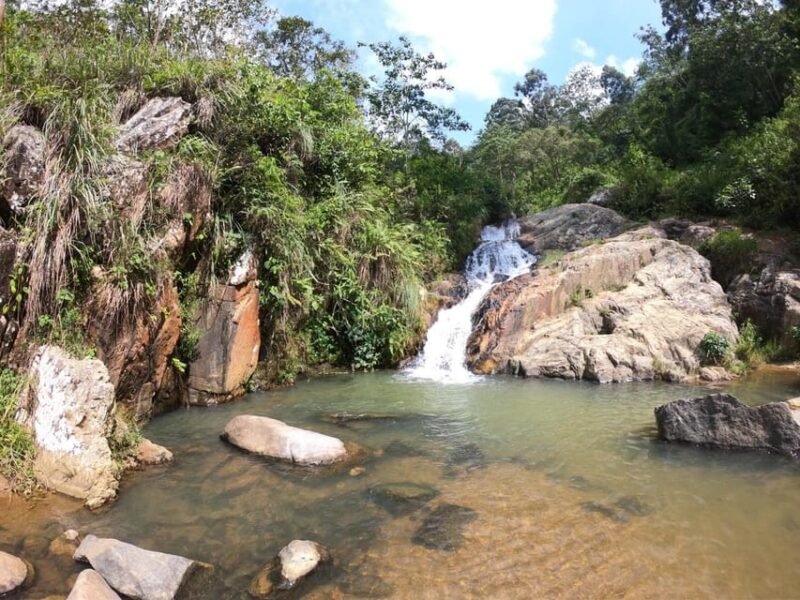 Ella : Private TukTuk Transfer to Kombukara Waterfalls - What to Bring