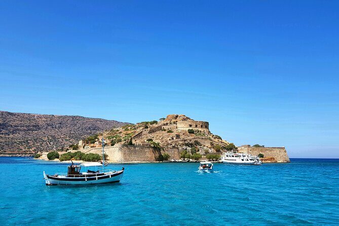 Elounda Boat Trip-The Authentic - Arrival in Elounda and Embarkation